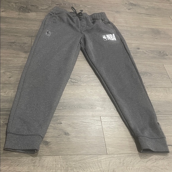 NBA Kids Dark Gray Sweatpants - Picture 1 of 3